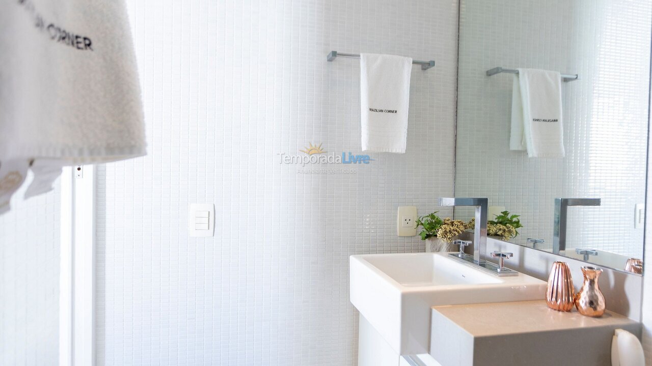 Apartment for vacation rental in Guarujá (Enseada)