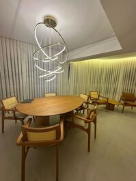 Ático de alto estándar frente al mar con 05 suites en Itapema/SC