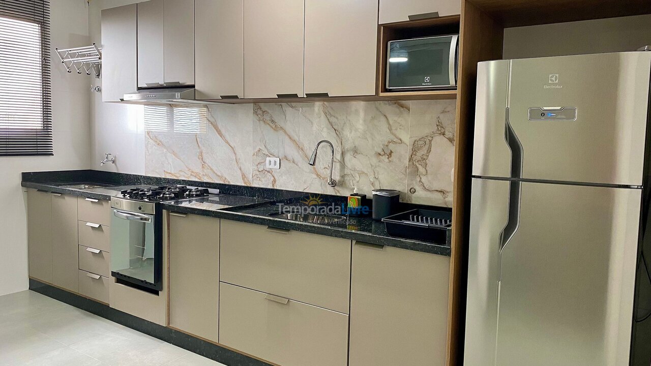 Apartamento para aluguel de temporada em Praia Grande (Vila Mirim)