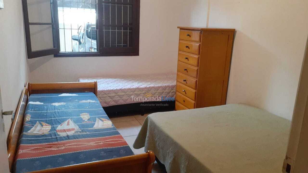 House for vacation rental in Praia Grande (Canto do Forte)