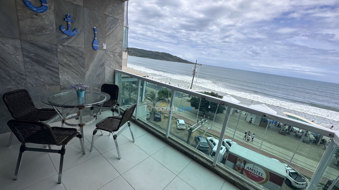 Apartamento para aluguel de temporada em Guarapari (Praia do Morro)