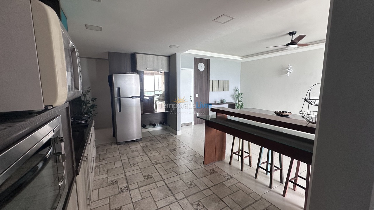 Apartamento para aluguel de temporada em Guarapari (Praia do Morro)