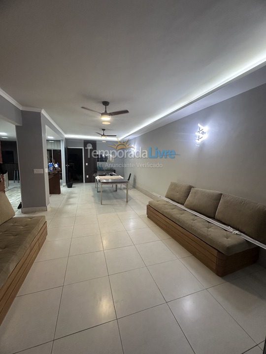 Apartamento para aluguel de temporada em Guarapari (Praia do Morro)