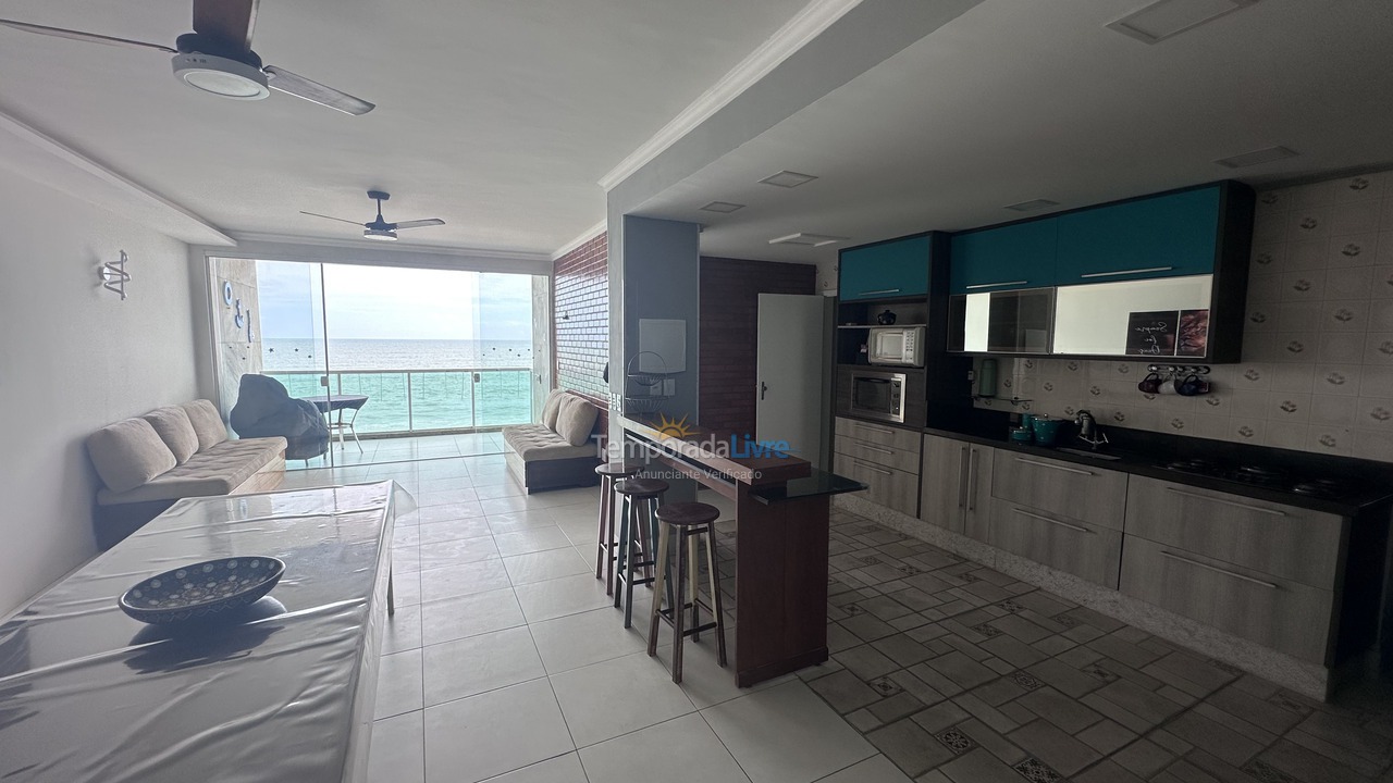Apartamento para aluguel de temporada em Guarapari (Praia do Morro)