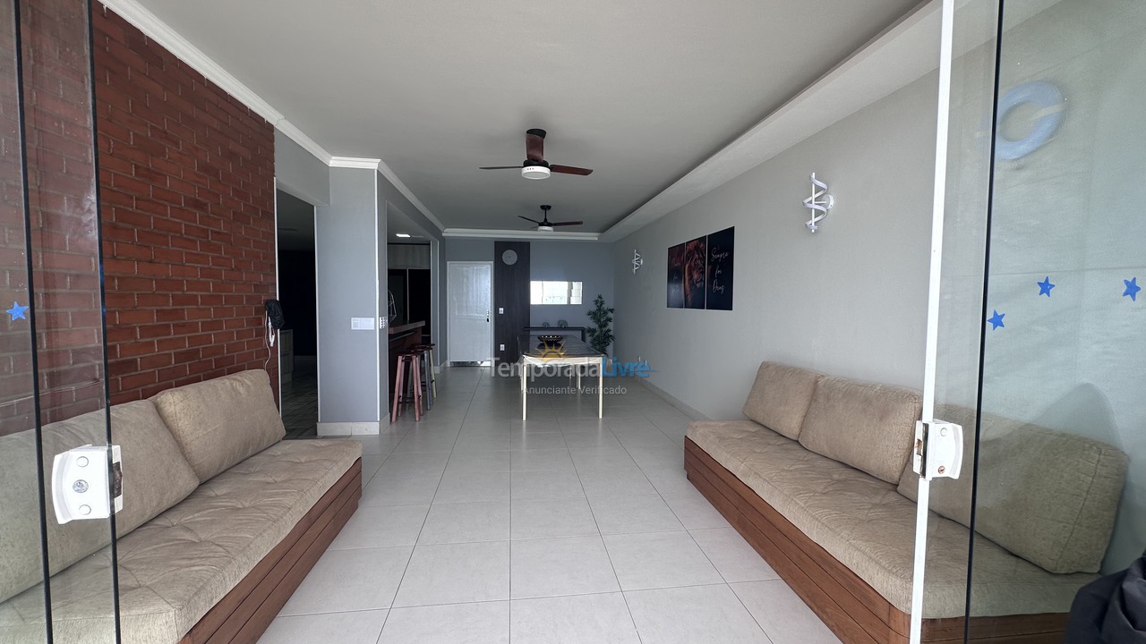 Apartamento para aluguel de temporada em Guarapari (Praia do Morro)