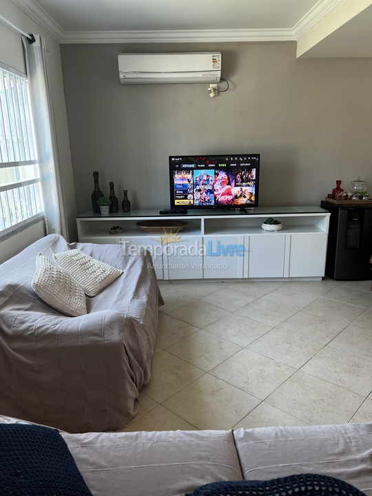 Casa para aluguel de temporada em Bombinhas (Mariscal)