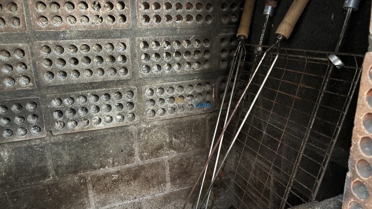 Apartamento para aluguel de temporada em Itapema (Meia Praia)