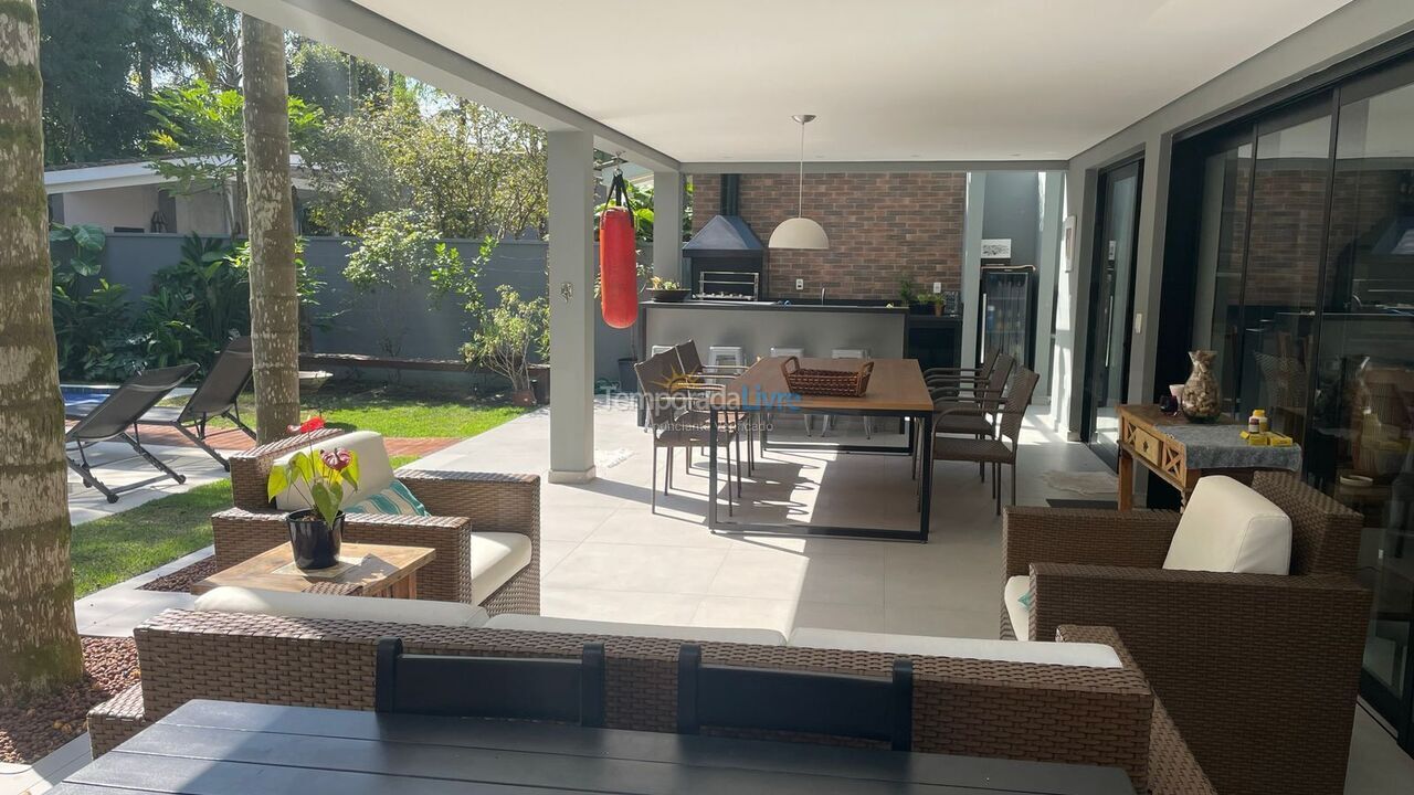 Casa para alquiler de vacaciones em Bertioga (Riviera de São Lourenço)