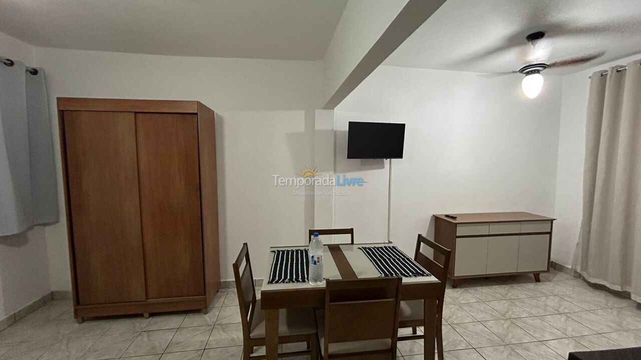 Apartamento para alquiler de vacaciones em Praia Grande (Vila Tupi)