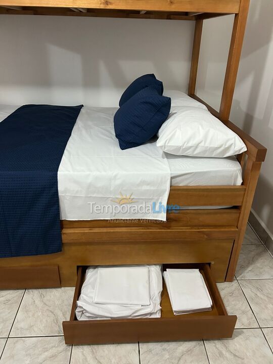 Apartamento para alquiler de vacaciones em Praia Grande (Vila Tupi)