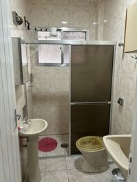 Apartamento situado en Vila Tupi (Praia Grande) en la avenida de la playa