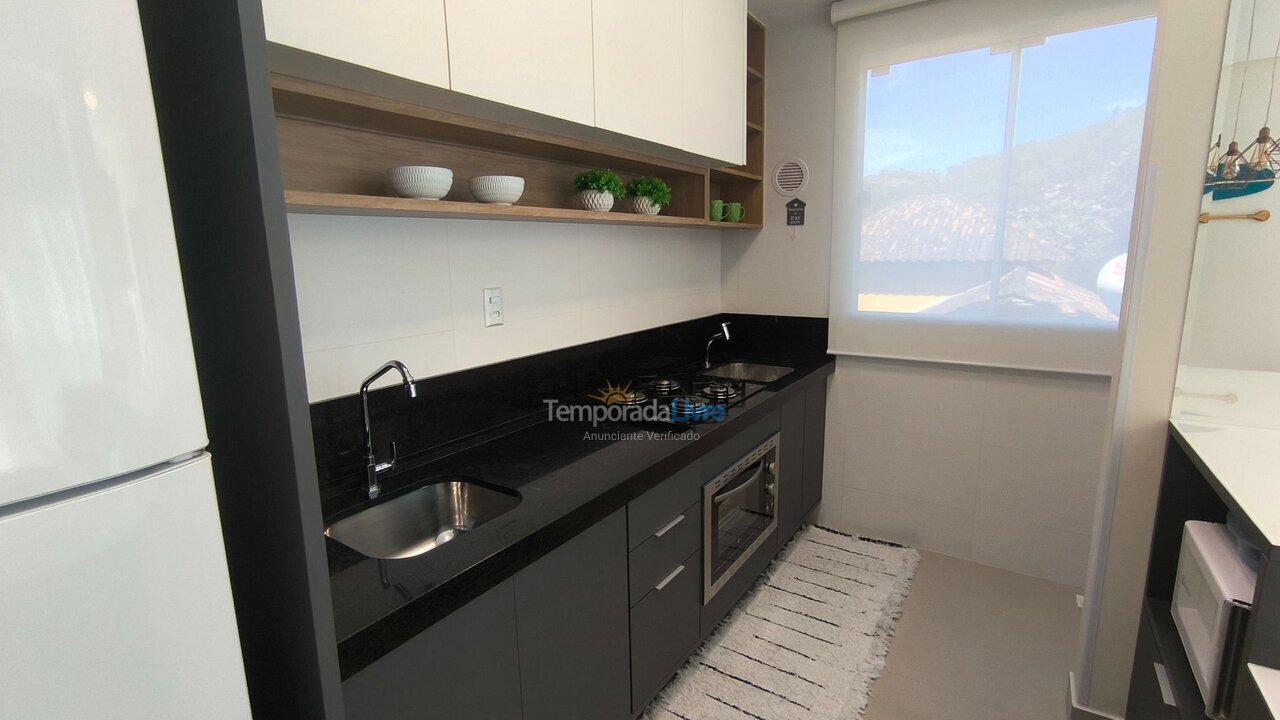 Apartamento para aluguel de temporada em Bombinhas (Praia de Bombinhas)