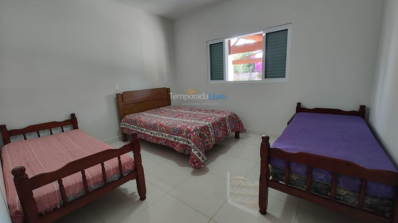 Granja para alquiler de vacaciones em Mairinque (Condomínio Porta do Sol)