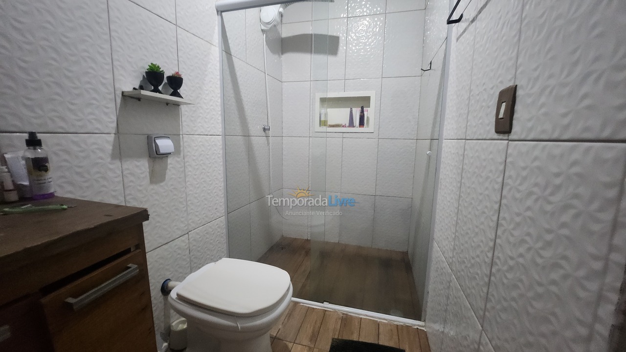 Casa para alquiler de vacaciones em Caraguatatuba (Perequêmirim)