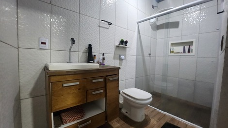 Caragua casa con piscina