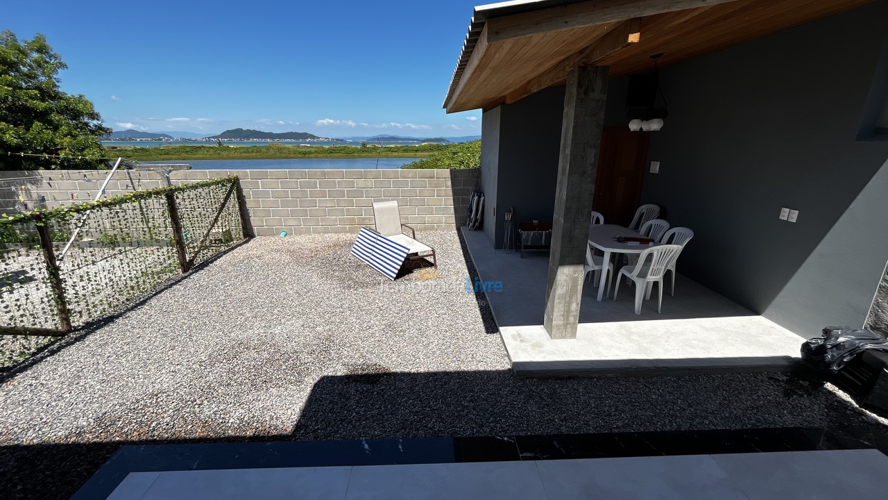 Casa para alquiler de vacaciones em Florianópolis (Praia de Ponta das Canas)
