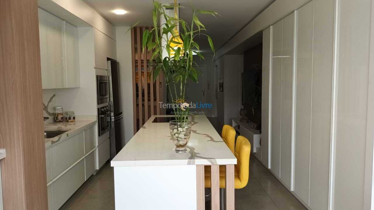 Apartamento para aluguel de temporada em Florianópolis (Cachoeira do Bom Jesus)