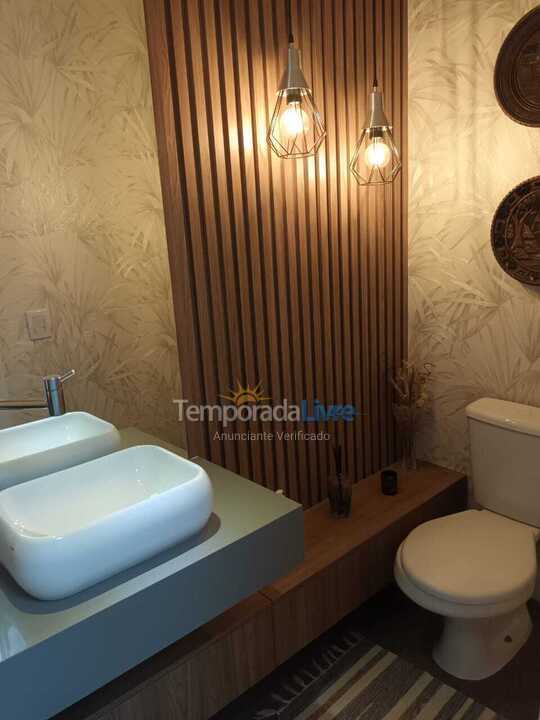 Apartamento para aluguel de temporada em Florianópolis (Cachoeira do Bom Jesus)