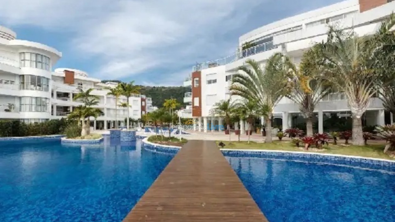 Apartamento para aluguel de temporada em Florianópolis (Cachoeira do Bom Jesus)