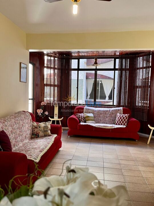 Apartamento para aluguel de temporada em Cabo Frio (Praia do Forte)