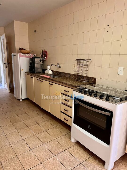 Apartamento para aluguel de temporada em Cabo Frio (Praia do Forte)