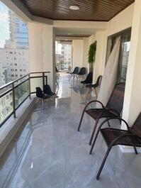 Luxurious Penthouse with 7 bedrooms in Meia Praia - Itapema/SC