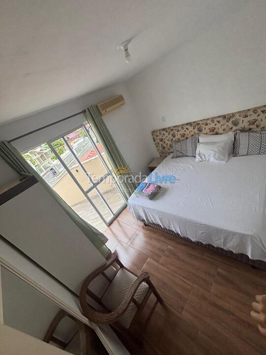 Casa para aluguel de temporada em Florianopolis (Praia dos Ingleses)