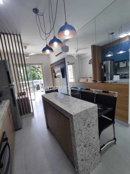 Apartamento para aluguel de temporada em Ubatuba (Praia Grande)