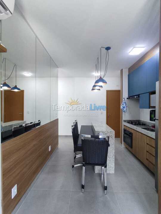 Apartamento para aluguel de temporada em Ubatuba (Praia Grande)