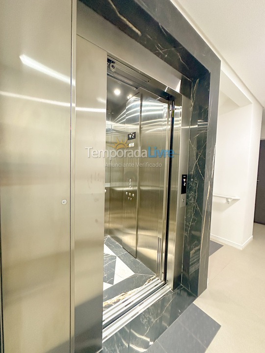 Apartamento para alquiler de vacaciones em Florianópolis (Cachoeira do Bom Jesus)