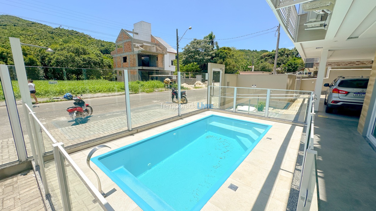 Apartamento para alquiler de vacaciones em Florianópolis (Cachoeira do Bom Jesus)