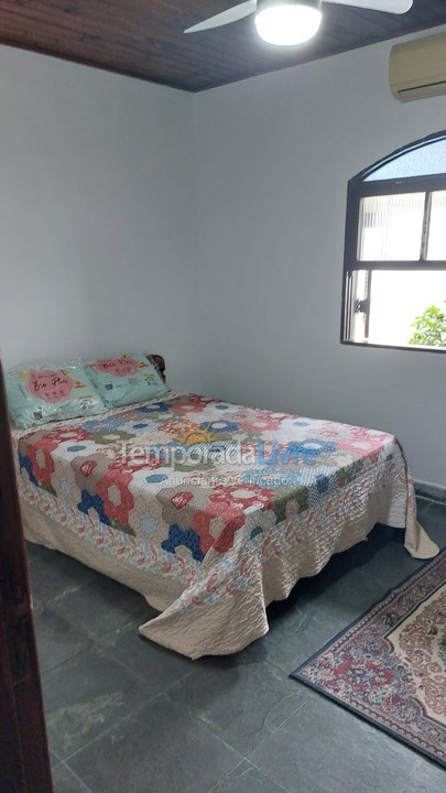 Casa para aluguel de temporada em Ubatuba (Pereque Mirim)