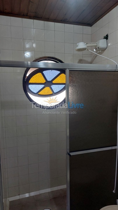 Casa para aluguel de temporada em Ubatuba (Pereque Mirim)