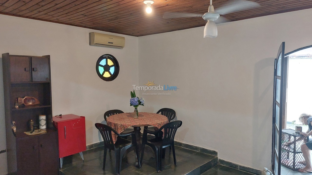 Casa para aluguel de temporada em Ubatuba (Pereque Mirim)