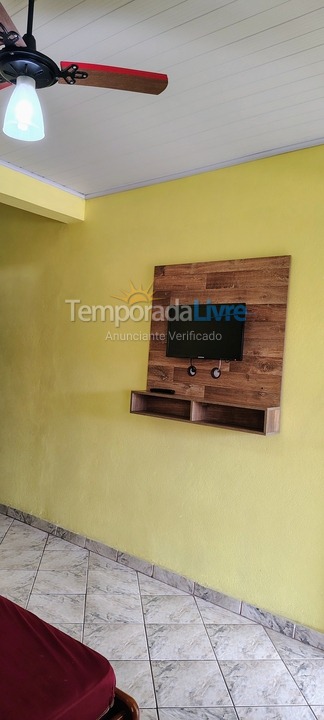 Casa para aluguel de temporada em Caraguatatuba (Martim de Sá)