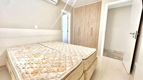 Ático Dúplex de 4 Suites + 1 Dormitorio. Asturias