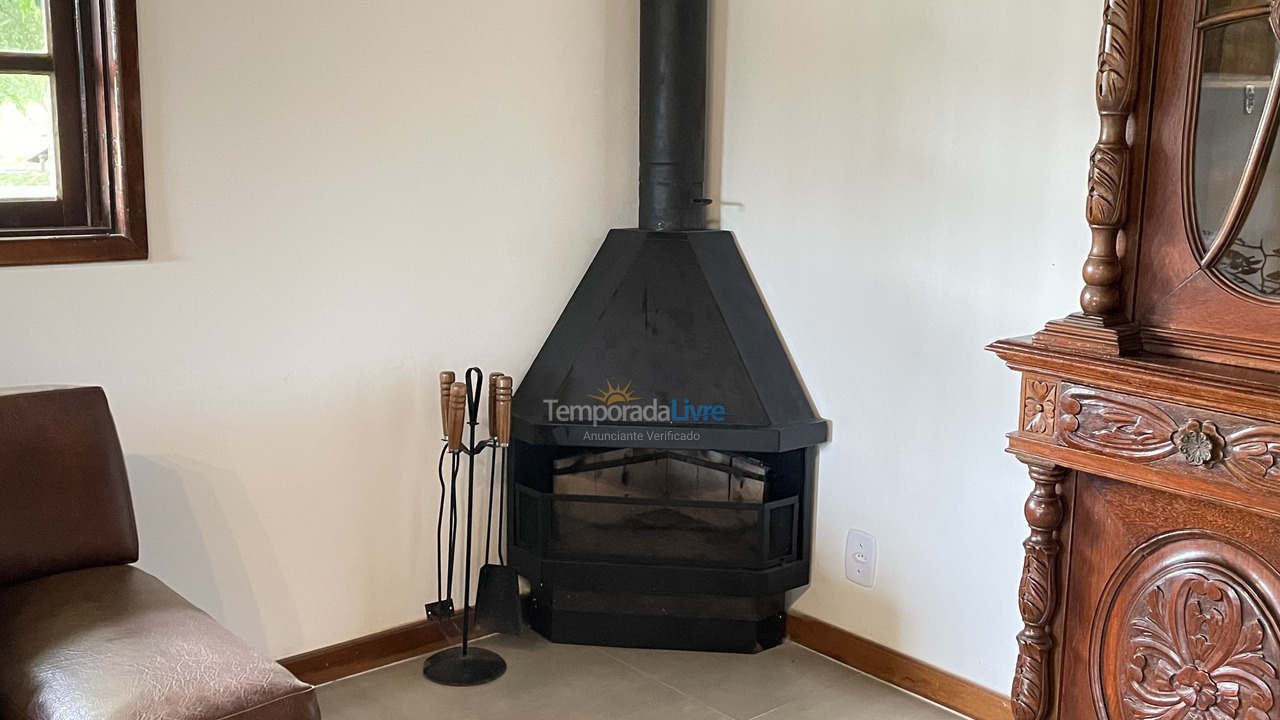 Chácara / sítio para aluguel de temporada em Cachoeiras de Macacu (Japuíba)