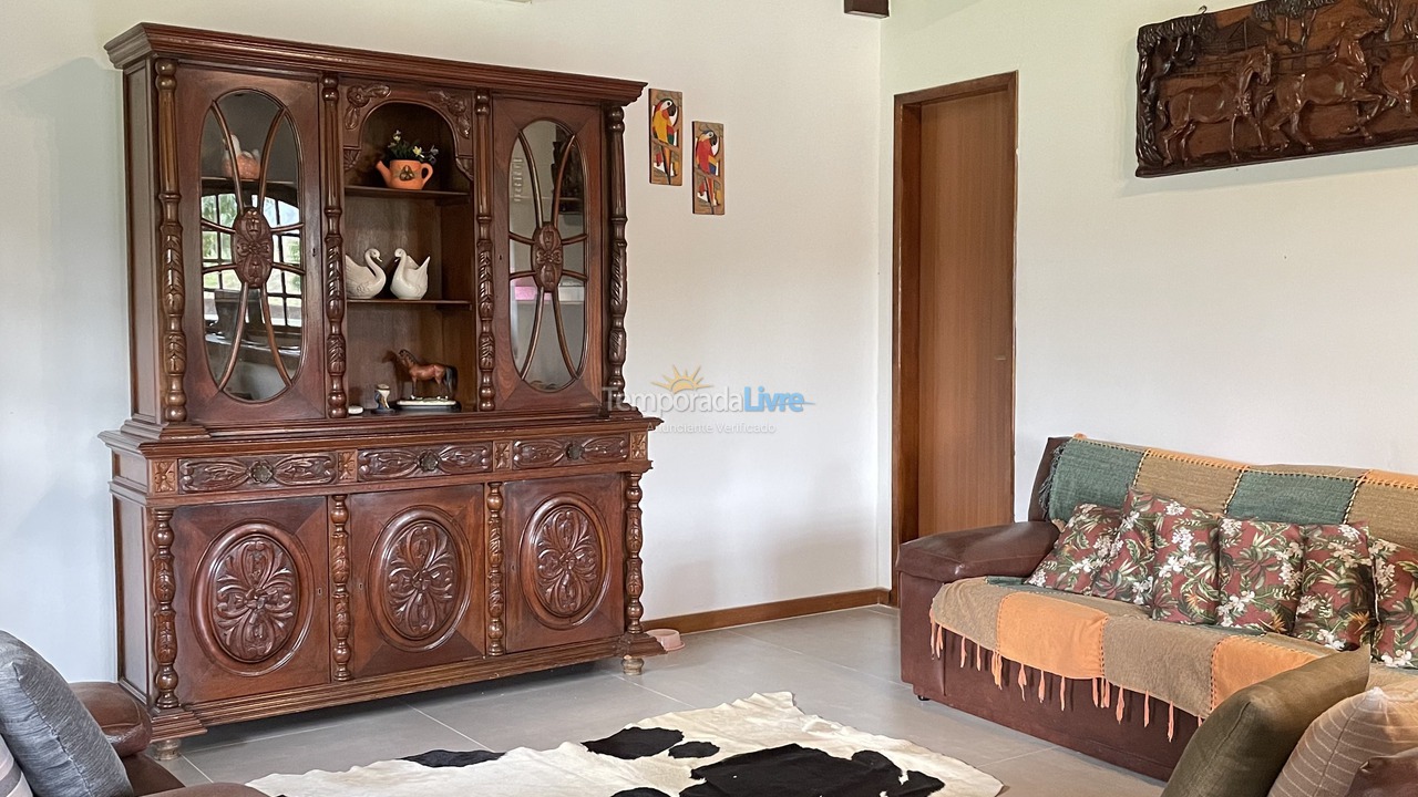 Chácara / sítio para aluguel de temporada em Cachoeiras de Macacu (Japuíba)