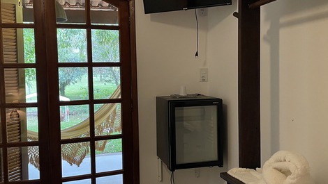 Sítio para temporada com Piscina, Churrasqueira, Sauna e 8 suítes