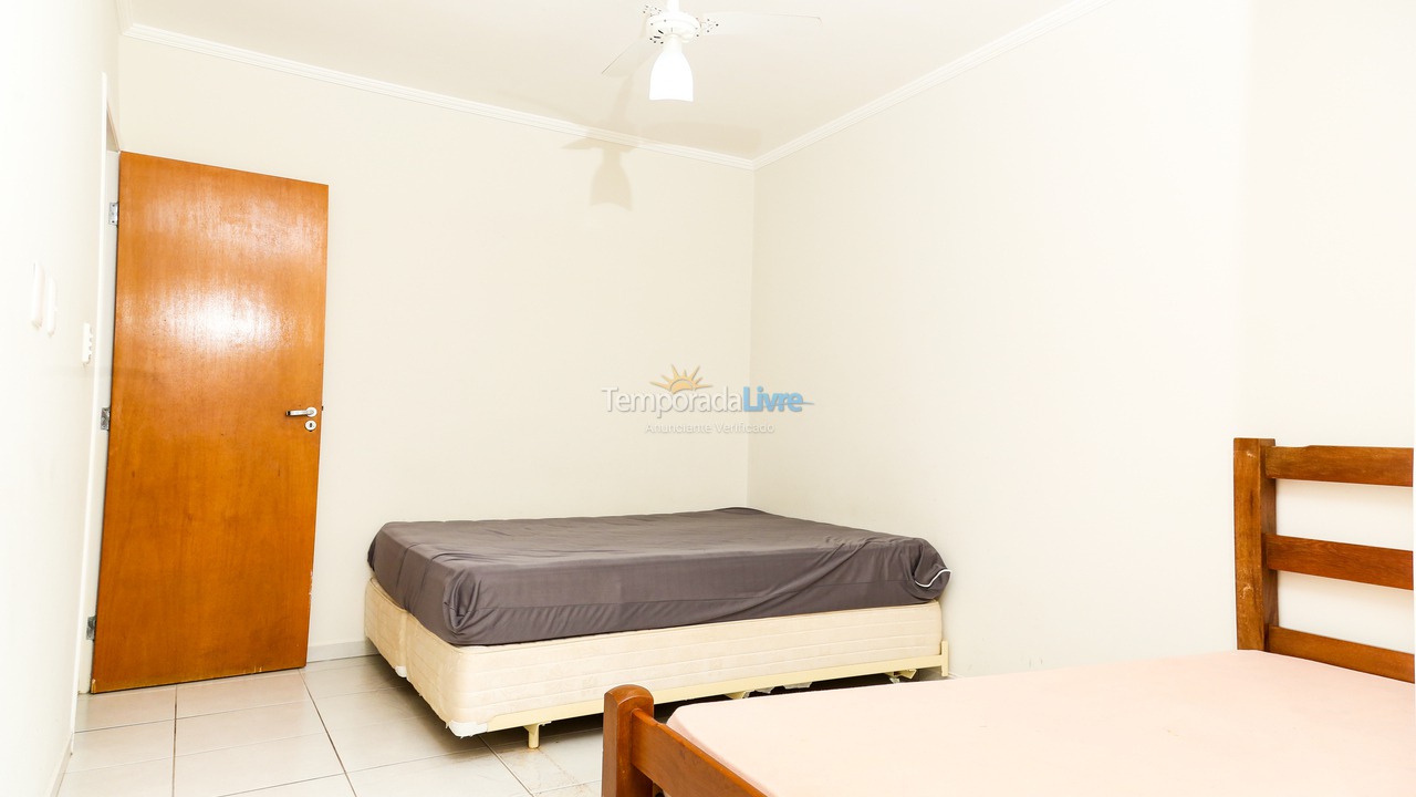 Apartamento para aluguel de temporada em Ubatuba (Praia Grande)