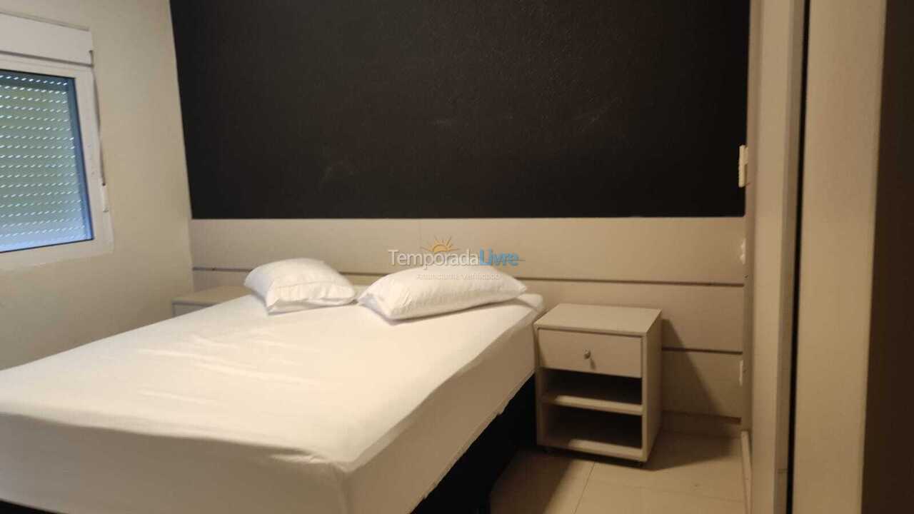 Casa para aluguel de temporada em Bertioga (Praia de Guaratuba)