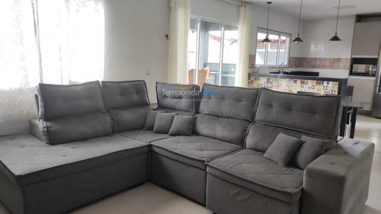 Casa para aluguel de temporada em Bertioga (Praia de Guaratuba)