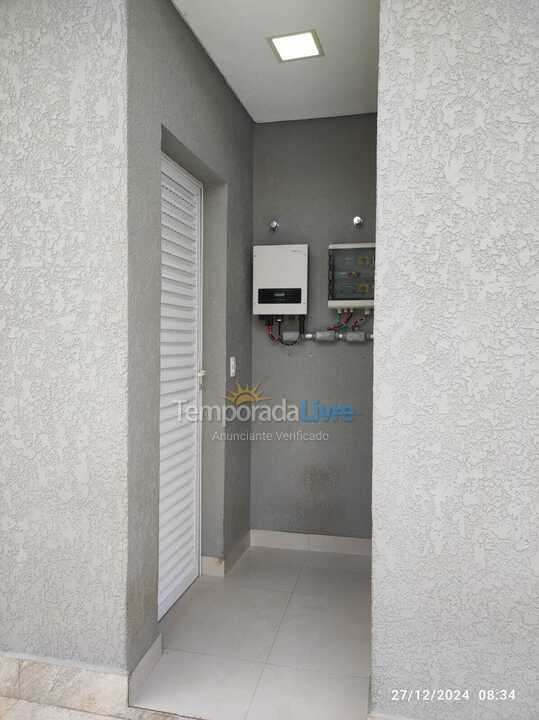 Casa para aluguel de temporada em Bertioga (Praia de Guaratuba)