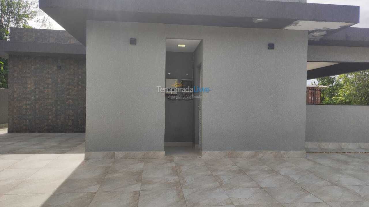 Casa para aluguel de temporada em Bertioga (Praia de Guaratuba)