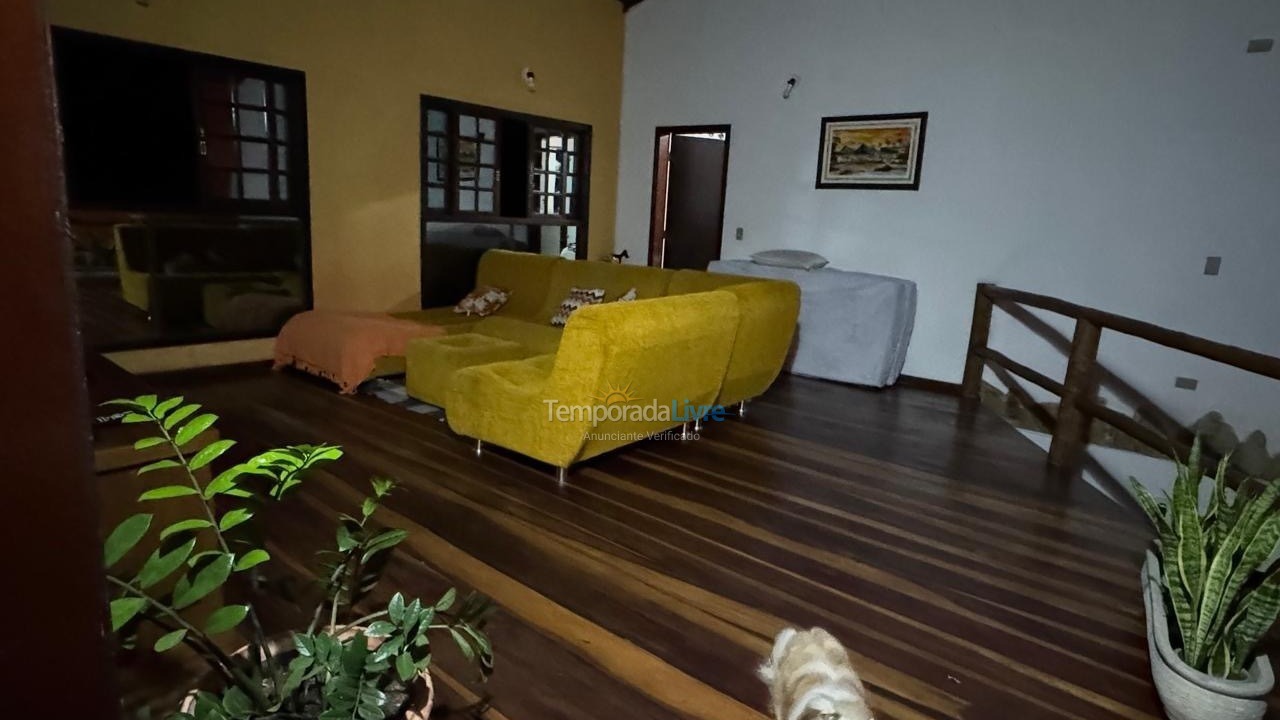 Casa para alquiler de vacaciones em São Sebastião (Enseada)