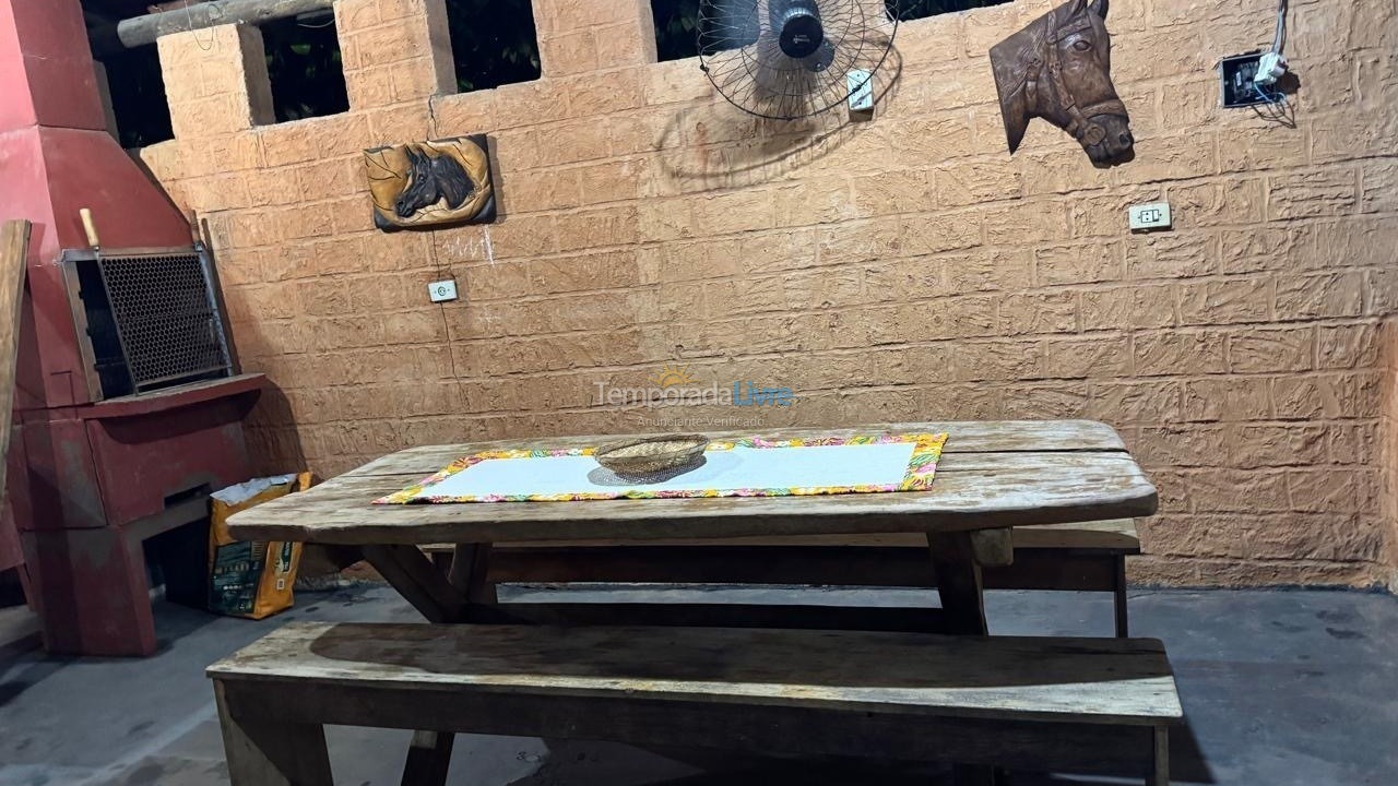 Casa para alquiler de vacaciones em São Sebastião (Enseada)