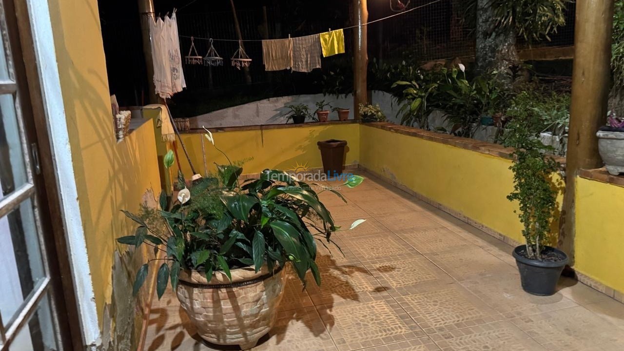 Casa para alquiler de vacaciones em São Sebastião (Enseada)