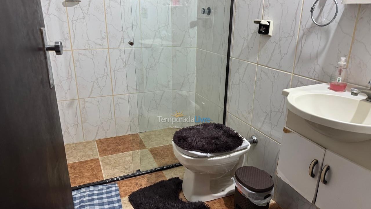 Casa para alquiler de vacaciones em São Sebastião (Enseada)