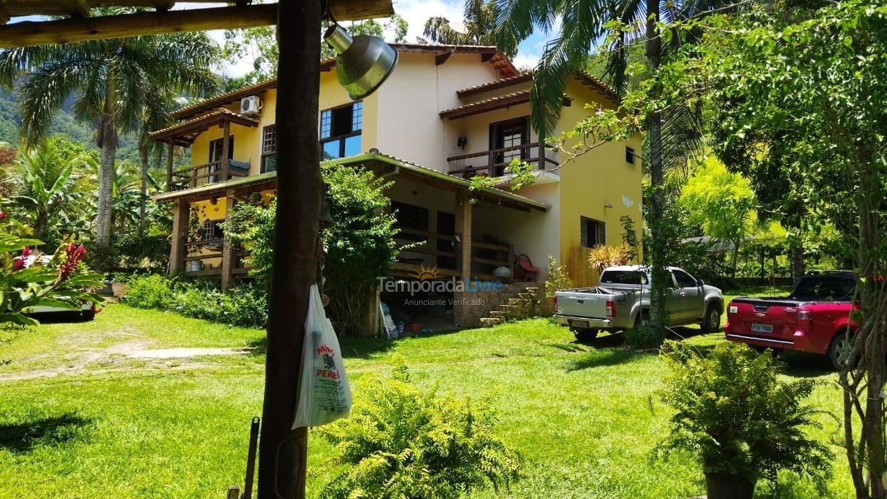 Casa para alquiler de vacaciones em São Sebastião (Enseada)