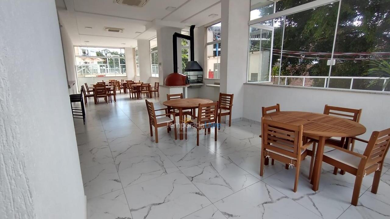 Apartamento para aluguel de temporada em Ubatuba (Praia Grande)